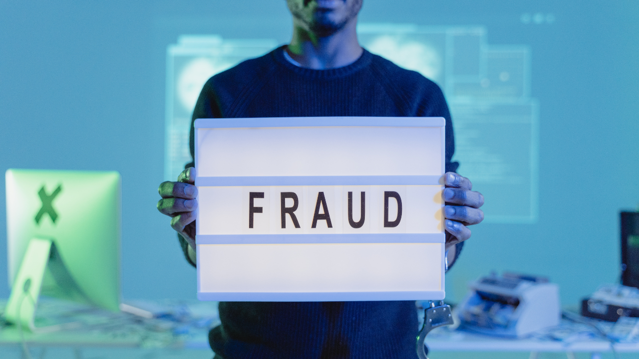 fraud Signage