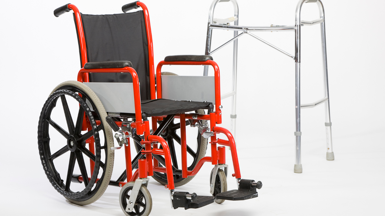 Assistive wheelchair